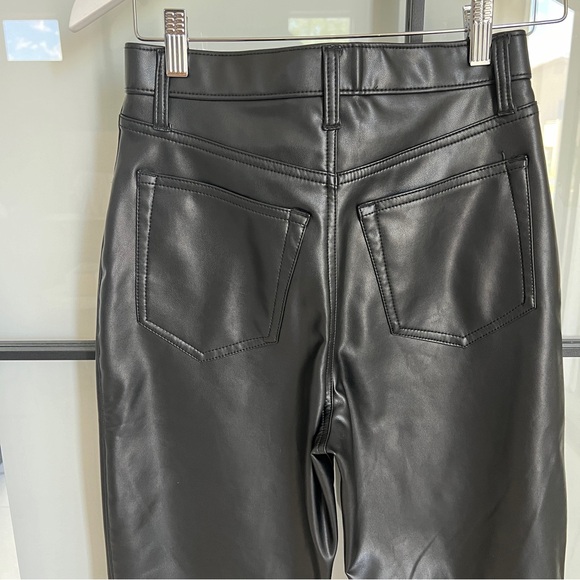 Abercrombie & Fitch Faux Vegan Leather the ‘90s Straight Ultra High Rise Pant - Picture 4 of 6